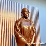 ruth-bader-ginsburg-statue-city-point-brooklyn-close